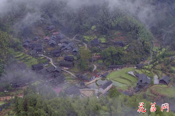 金山寨景 李进军_副本.jpg