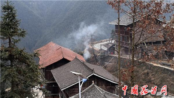 1、冬天的岑趸.jpg